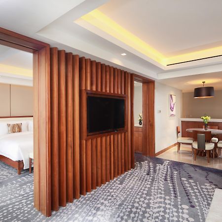 Intercontinental Jinan City Center By Ihg Eksteriør bilde