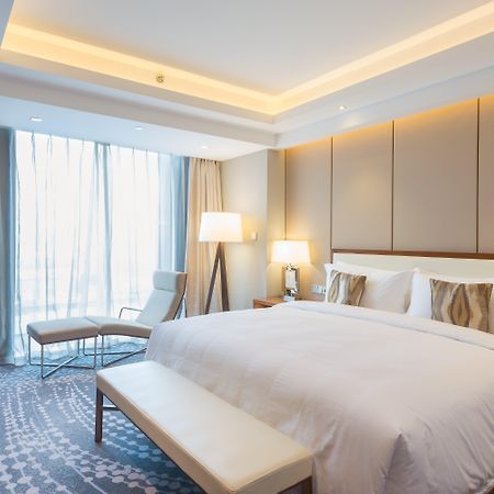 Intercontinental Jinan City Center By Ihg Eksteriør bilde
