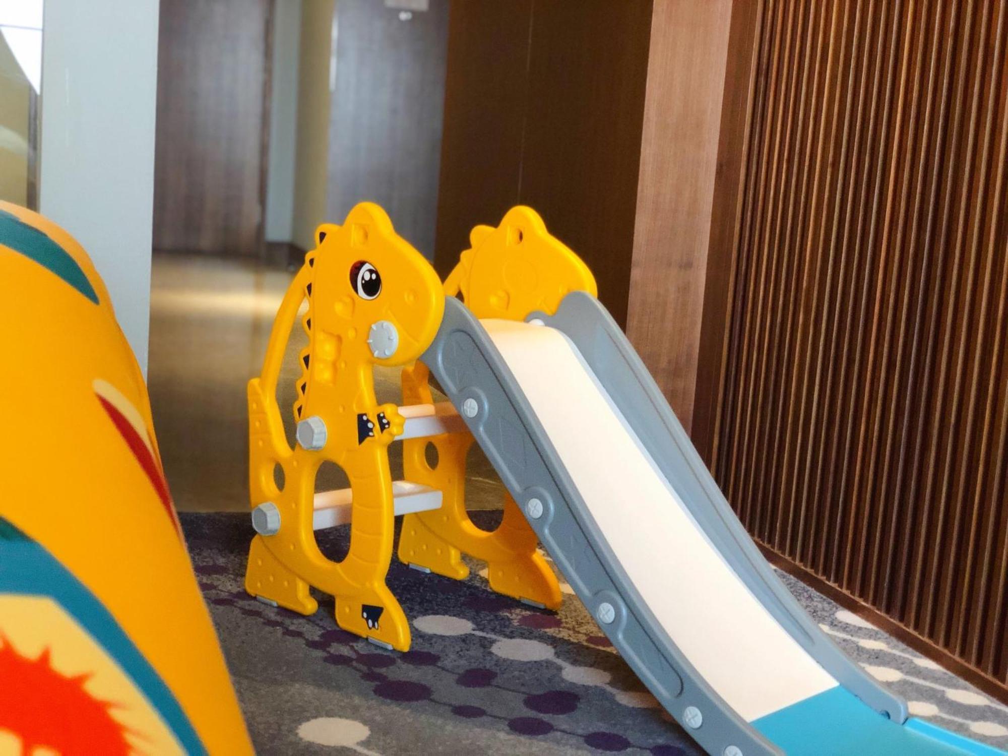 Intercontinental Jinan City Center By Ihg Eksteriør bilde