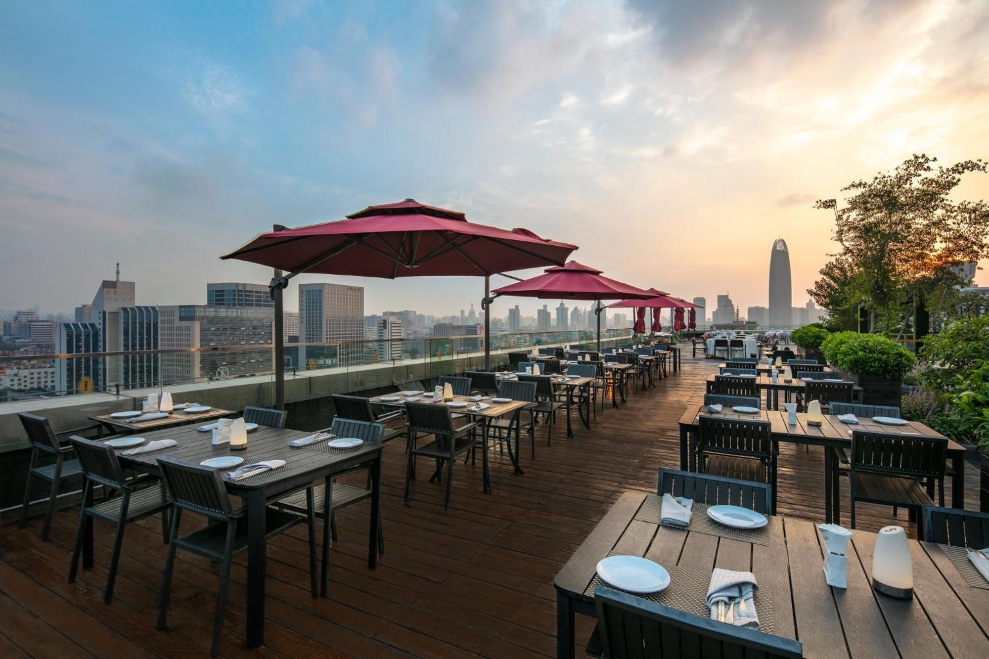 Intercontinental Jinan City Center By Ihg Eksteriør bilde